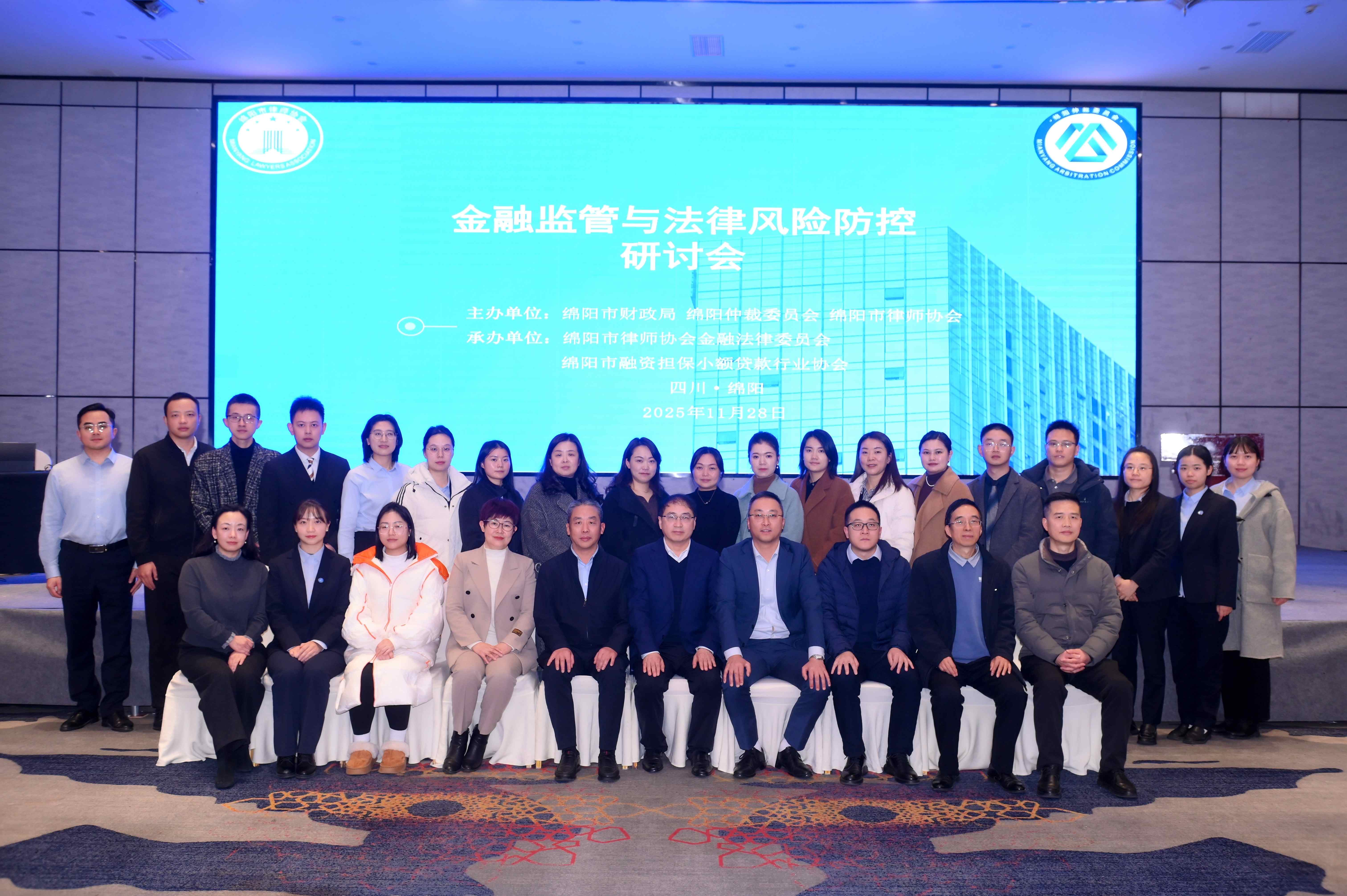 LB2_0713.jpg LB2_0713.jpg